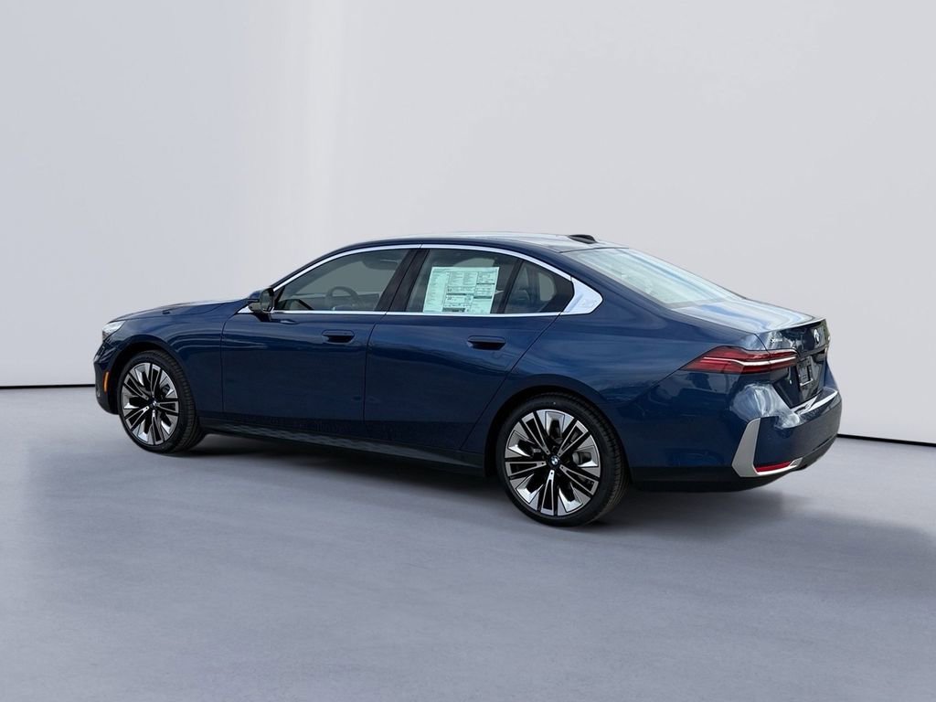 New 2026 BMW 530i xDrive w/ Executive Package image 5