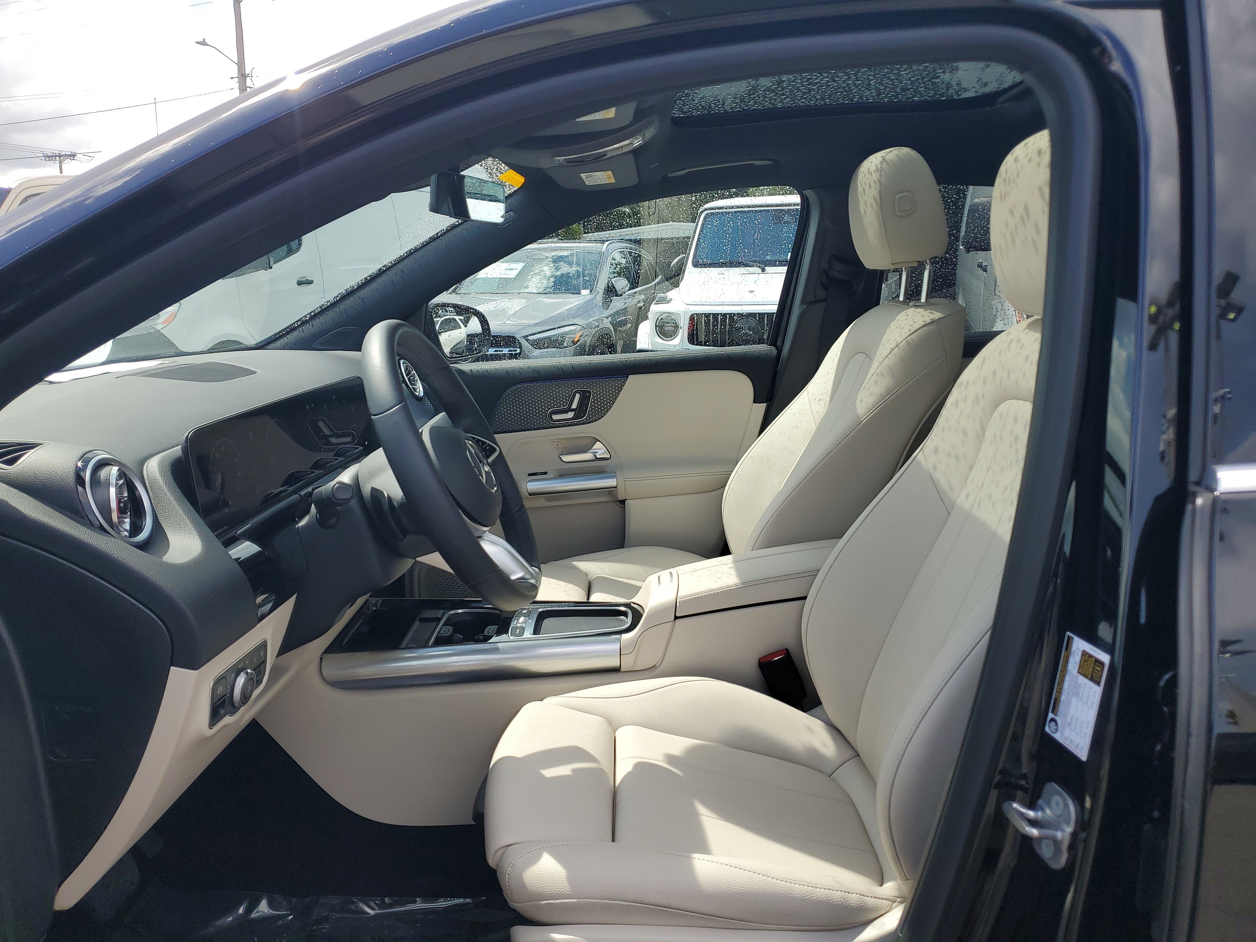 Certified 2025 Mercedes-Benz GLA 250 image 20