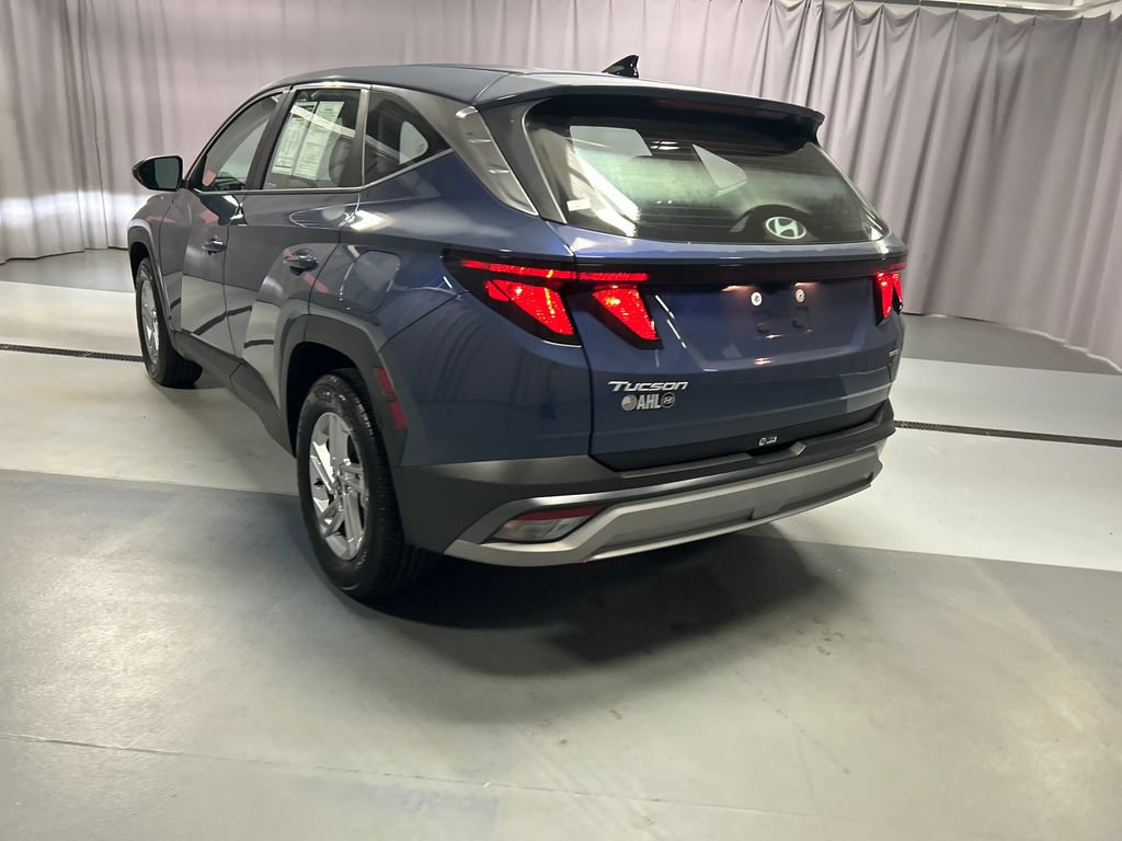 Used 2025 Hyundai Tucson SE AWD/4WD image 5