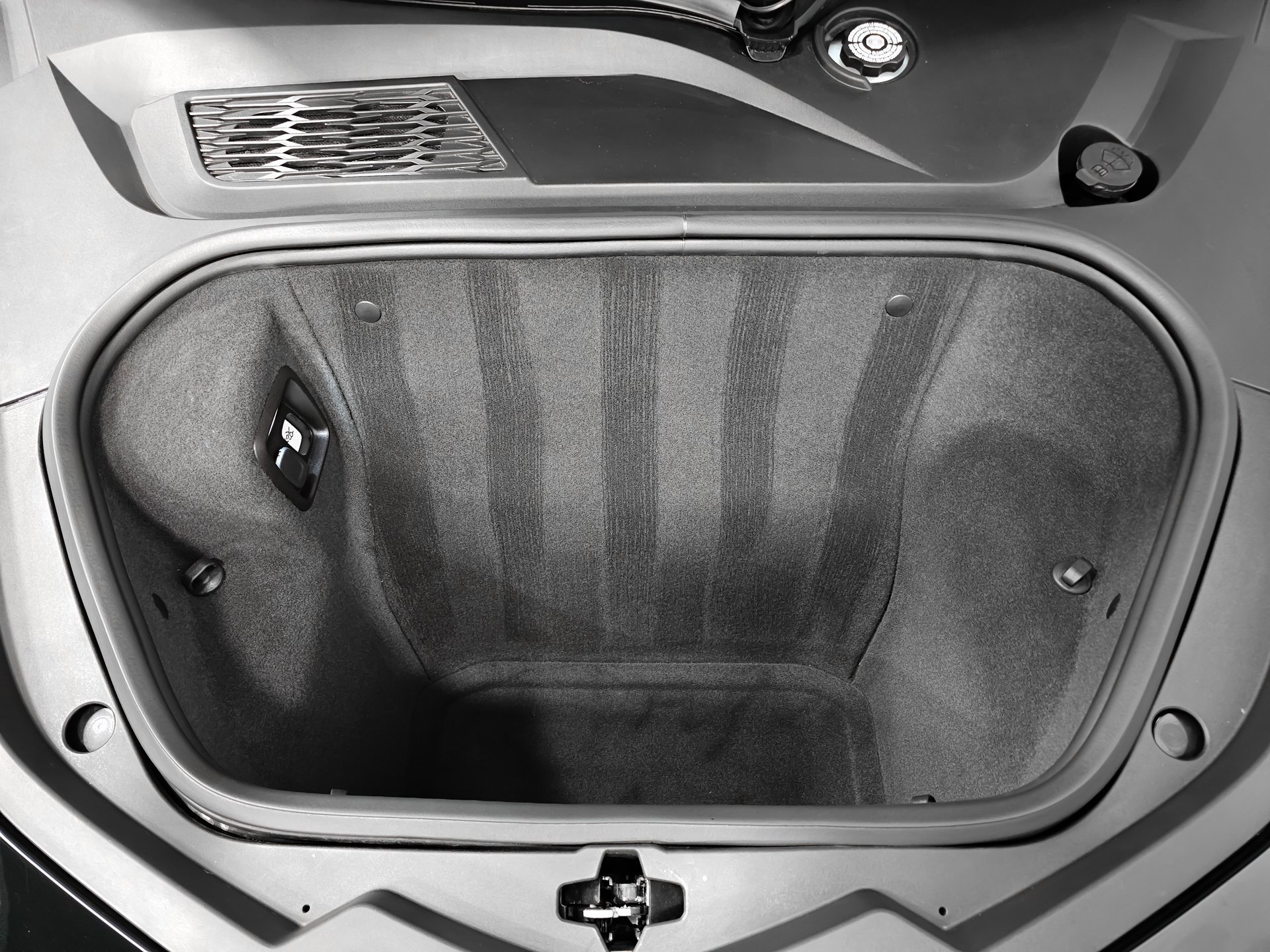 Used 2024 Chevrolet Corvette Stingray Preferred Conv w/ Z51 Performance Package image 19