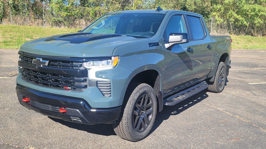 New 2026 Chevrolet Silverado 1500 LT Trail Boss w/ Convenience Package II image 3