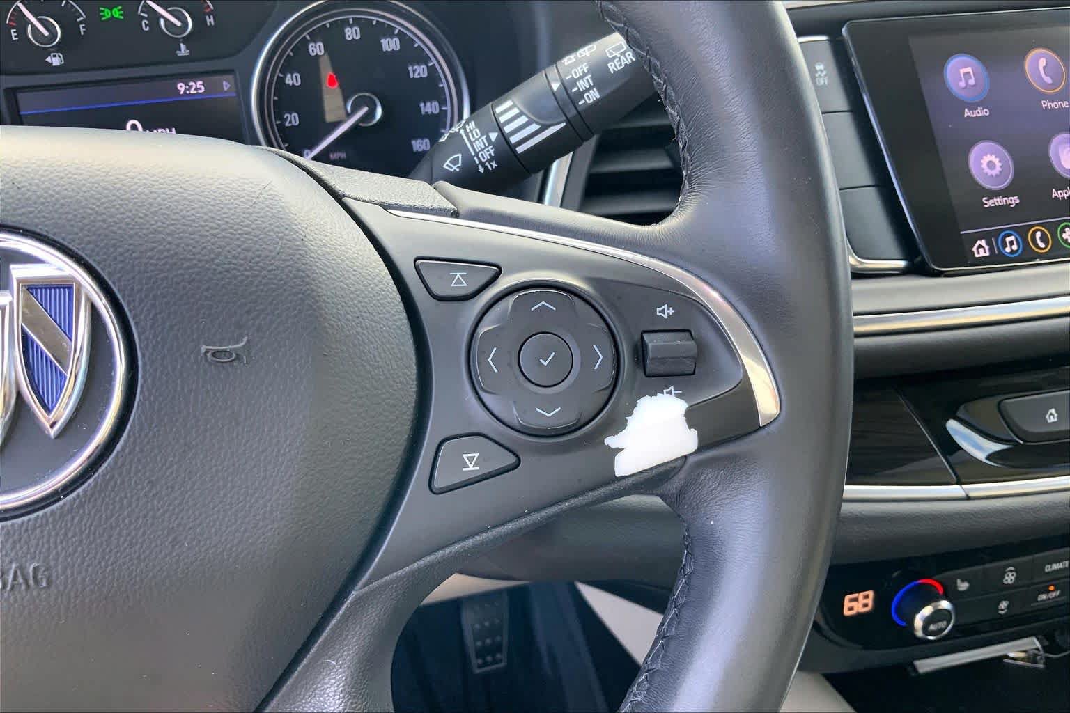 Used 2020 Buick Enclave Essence FWD image 25