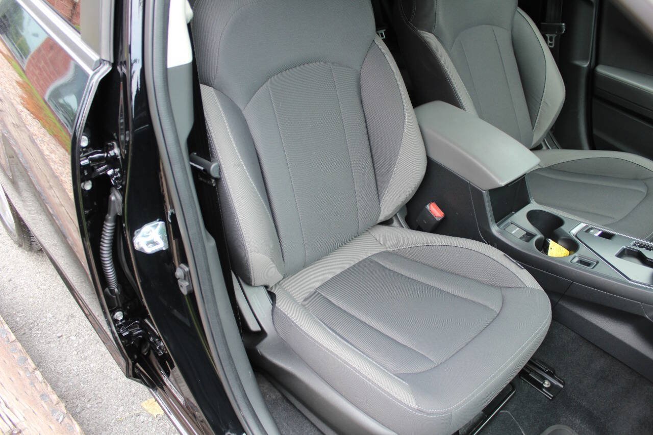 Used 2025 Subaru Impreza 2.0i AWD/4WD image 14