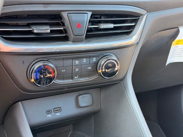 Used 2024 Buick Encore GX Preferred FWD image 28