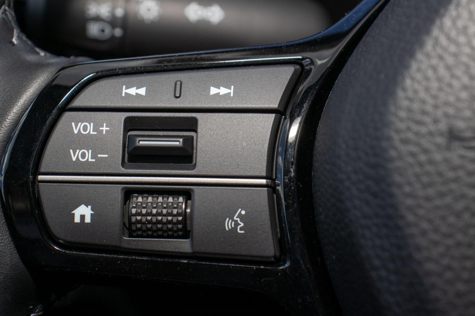 Certified 2025 Honda CR-V EX-L image 30