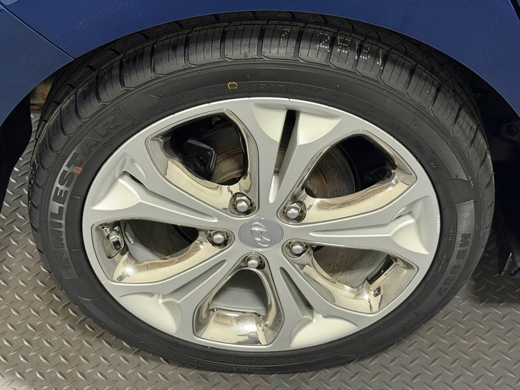 Used 2013 Hyundai Elantra GT w/ Tech Pkg FWD image 19
