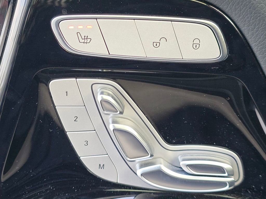 Used 2024 Mercedes-Benz G 550 image 7