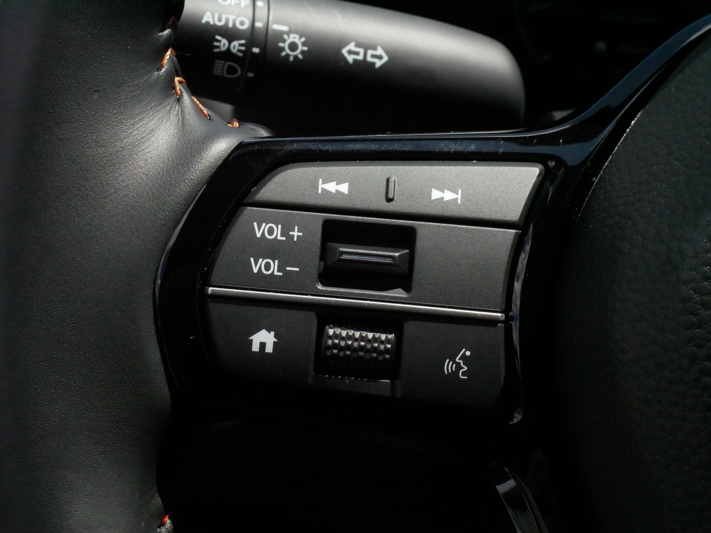 Certified 2026 Honda HR-V Sport image 27