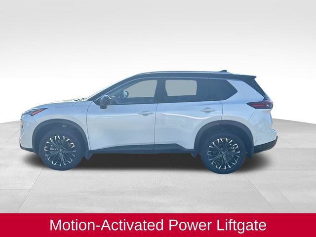 Used 2025 Nissan Rogue SL w/ Tech Package image 6