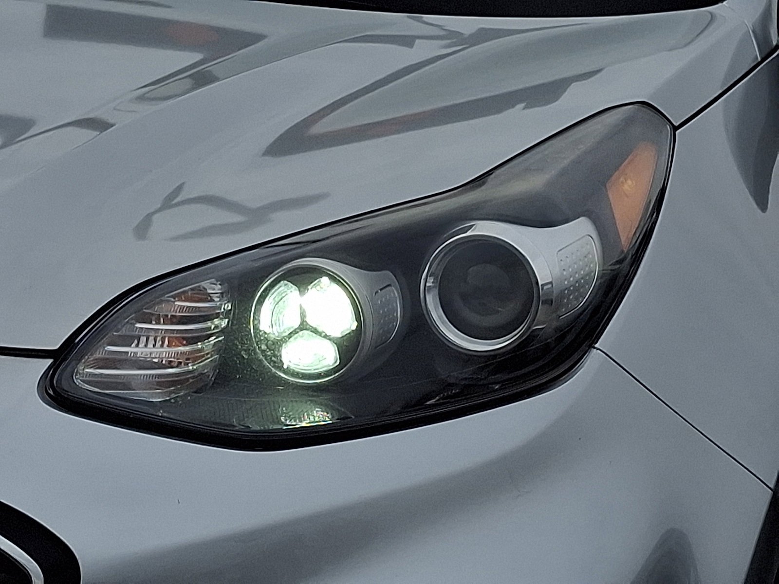 Used 2021 Kia Sportage LX image 9