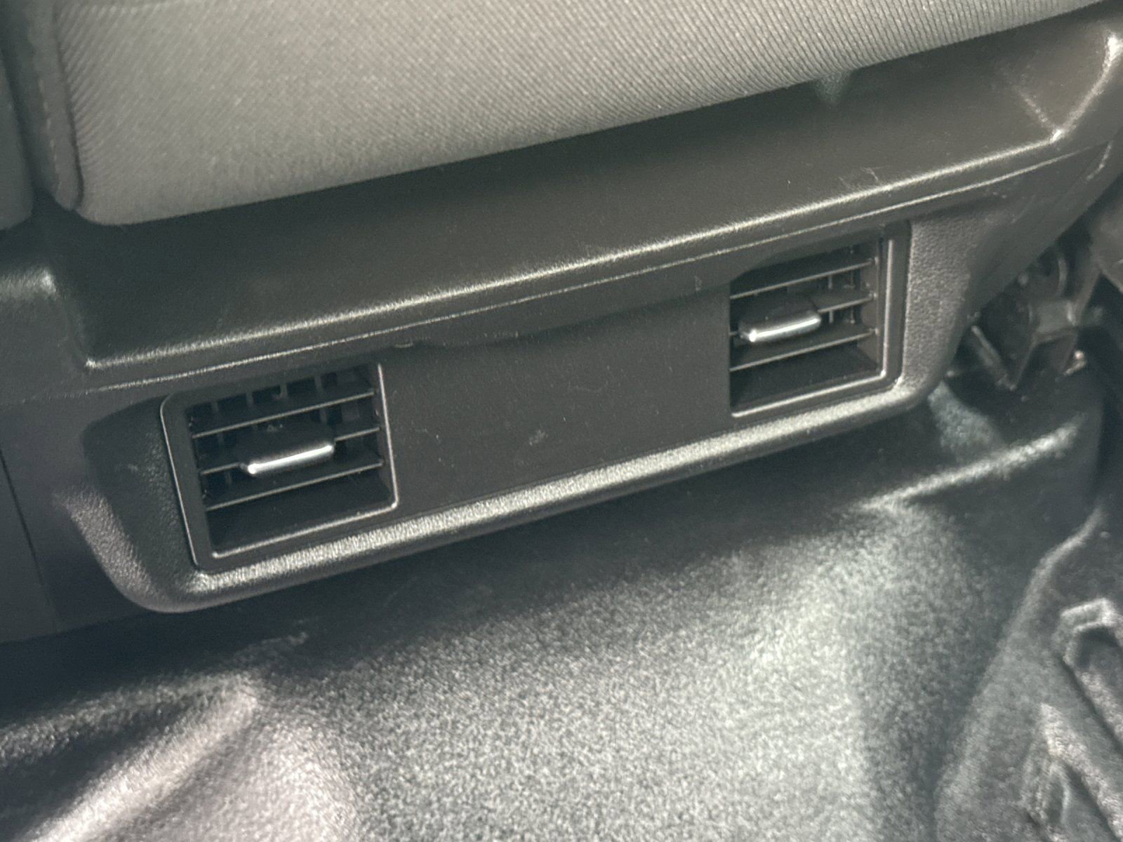 Used 2021 GMC Sierra 2500 SLE image 13