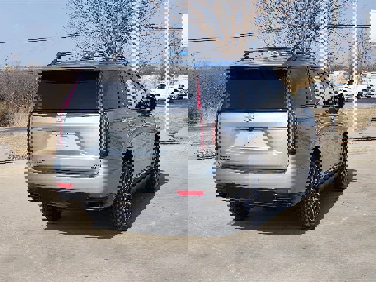 Used 2024 Cadillac Escalade Sport w/ LPO, ONYX Package image 5