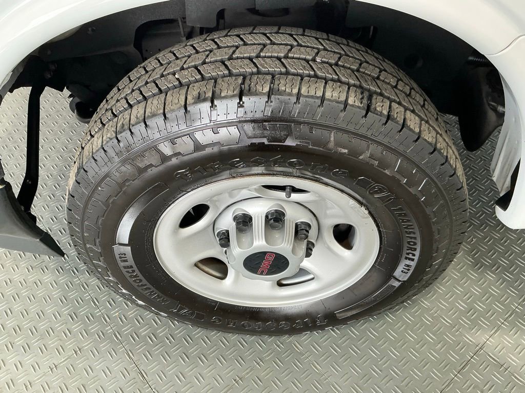 Used 2023 GMC Savana 2500 Extended w/ Driver Convenience Package image 53