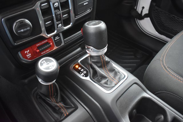 Used 2021 Jeep Gladiator Mojave w/ Cold Weather Group image 26