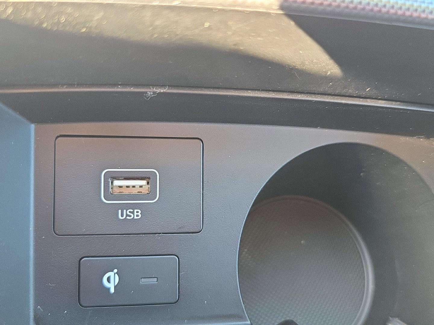 Used 2023 Hyundai Santa Fe SEL image 20