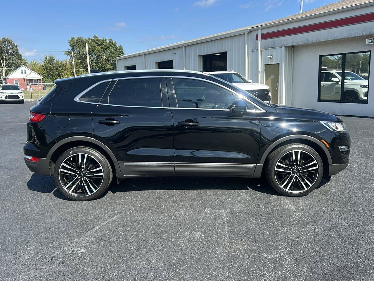 Used 2018 Lincoln MKC Reserve AWD/4WD image 4