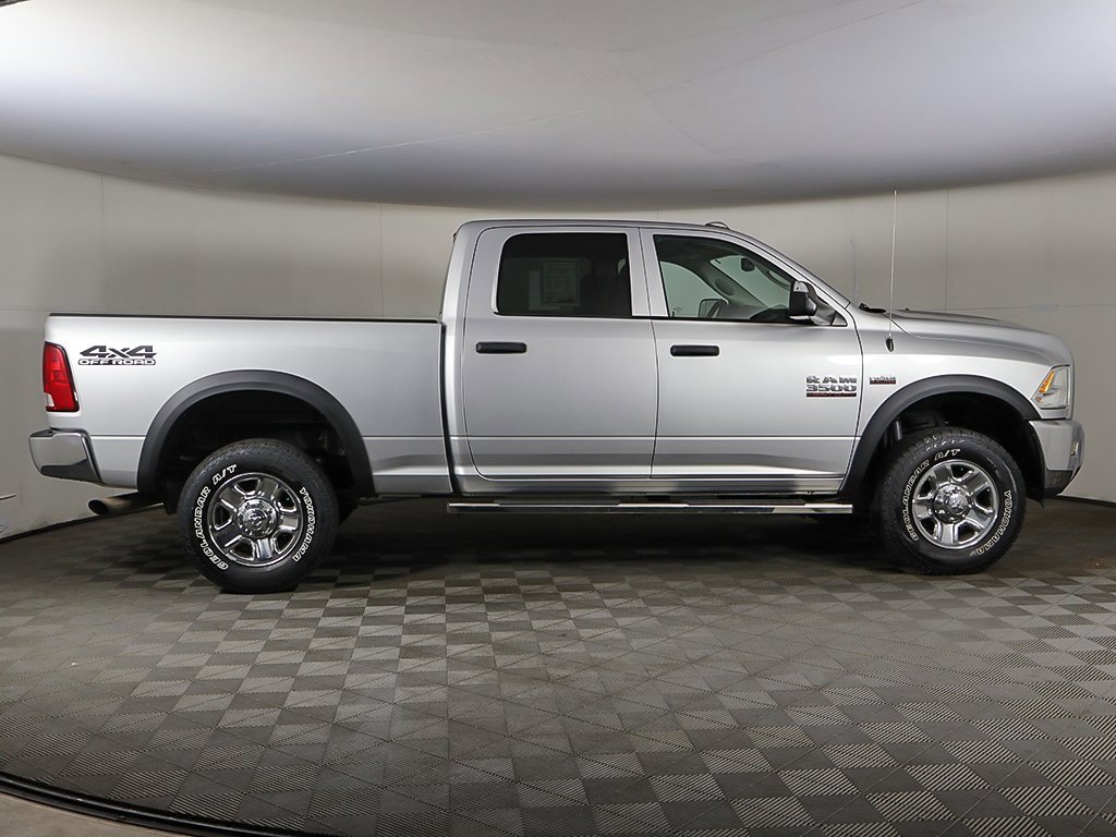 Used 2018 RAM 3500 Tradesman w/ Chrome Appearance Group image 11