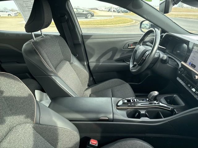 Used 2024 Toyota Crown XLE image 8