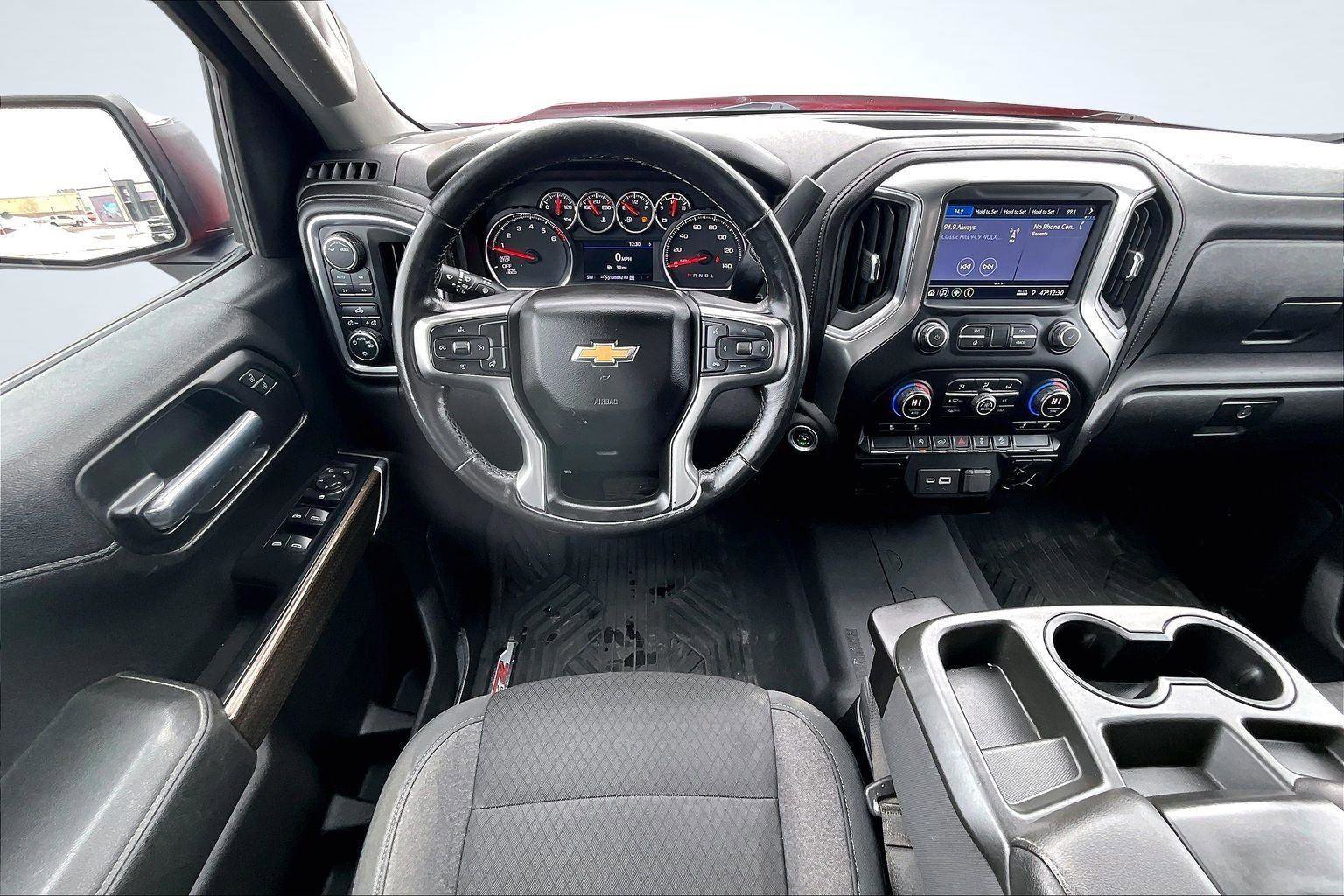 Used 2020 Chevrolet Silverado 1500 LT w/ All-Star Edition image 6