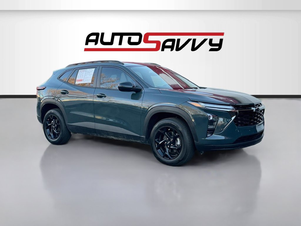 Used 2026 Chevrolet Trax LT w/ Driver Confidence Package FWD image 1