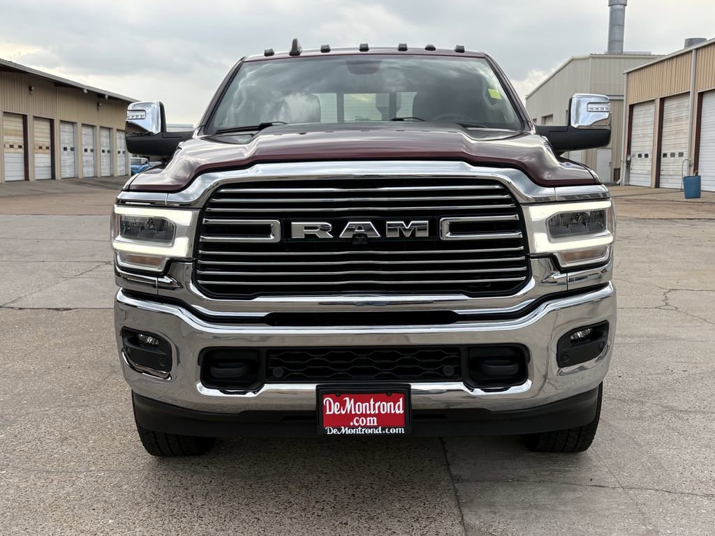 Used 2024 RAM 3500 Laramie AWD/4WD image 2