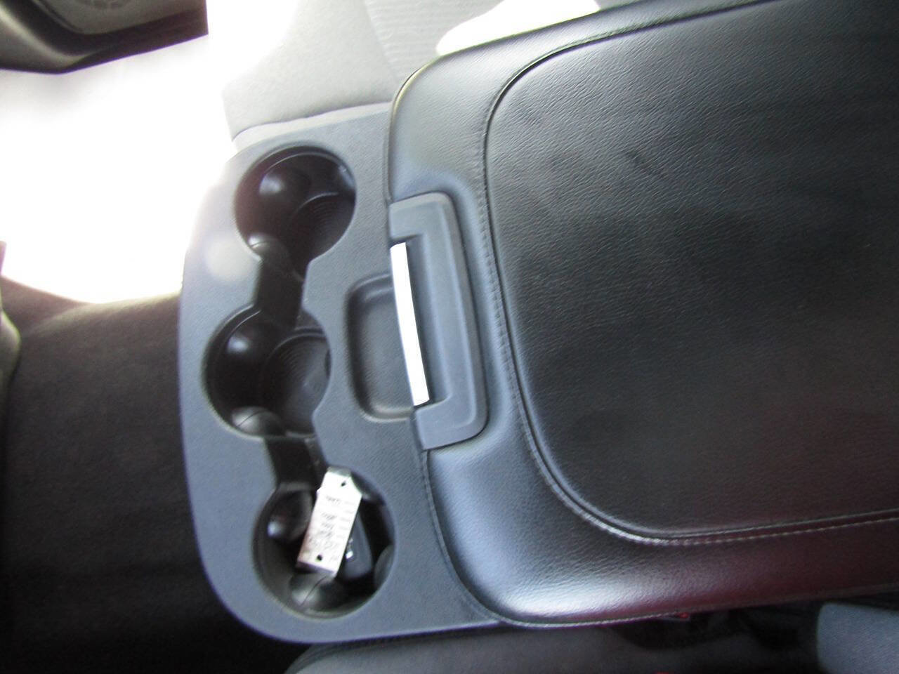 Used 2024 RAM 2500 Big Horn AWD/4WD image 15