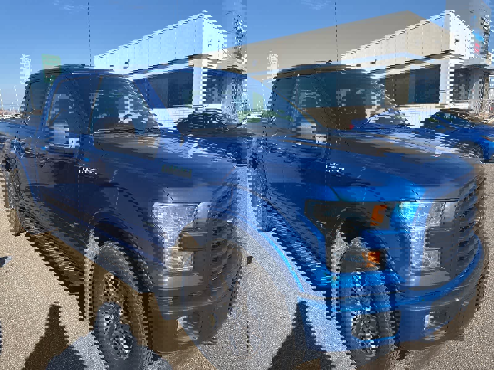 Used 2017 Ford F150 XLT w/ Equipment Group 302A Luxury image 20