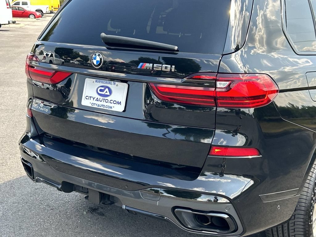 Used 2021 BMW X7 M50i AWD/4WD image 14