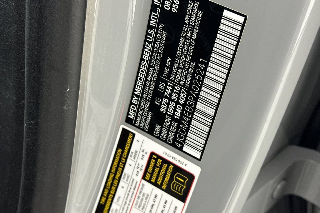 Certified 2023 Mercedes-Benz EQS 580 4MATIC SUV image 37