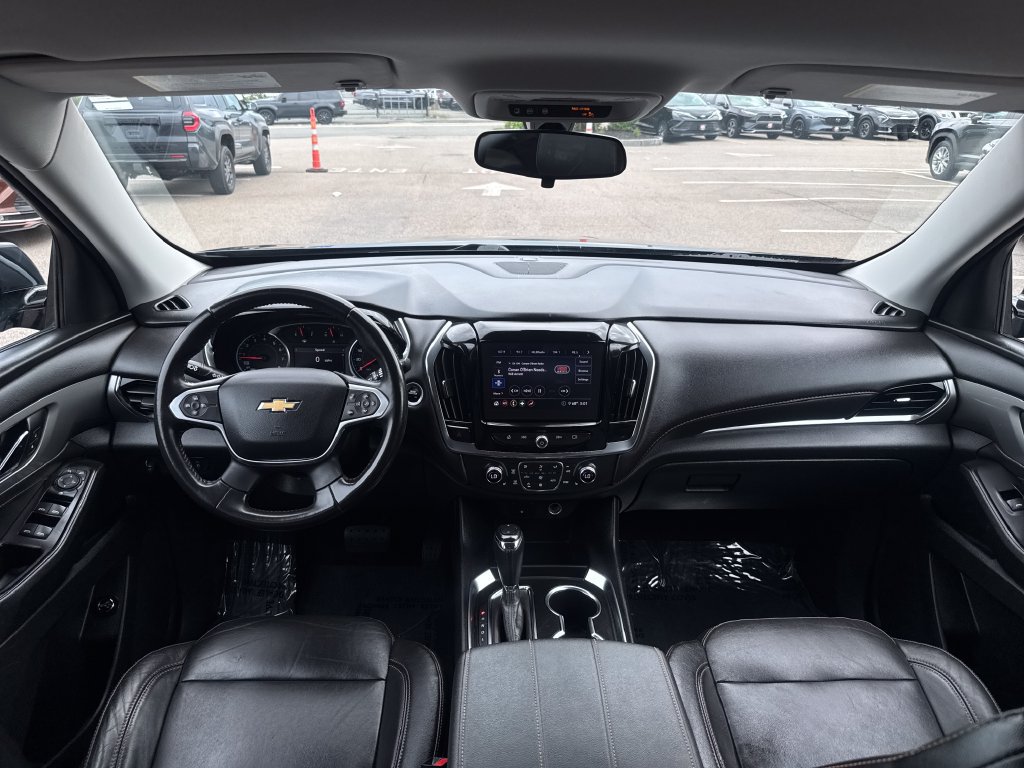 Used 2020 Chevrolet Traverse LT AWD/4WD image 12