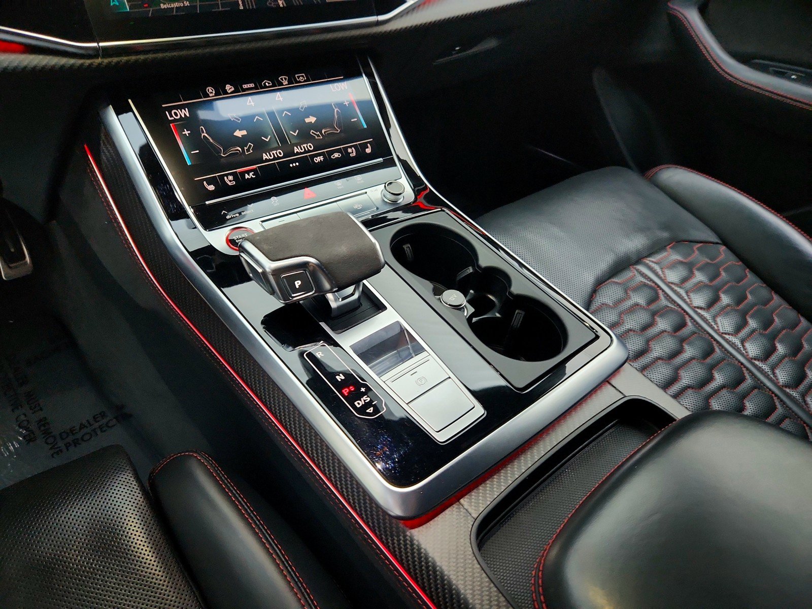 Used 2022 Audi RS Q8 w/ Luxury Package image 22