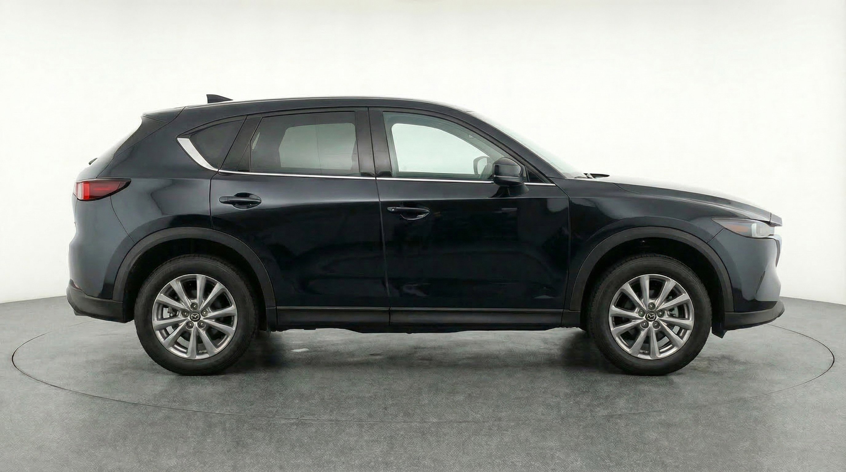 Used 2024 MAZDA CX-5 AWD 2.5 S w/ Select Package image 11