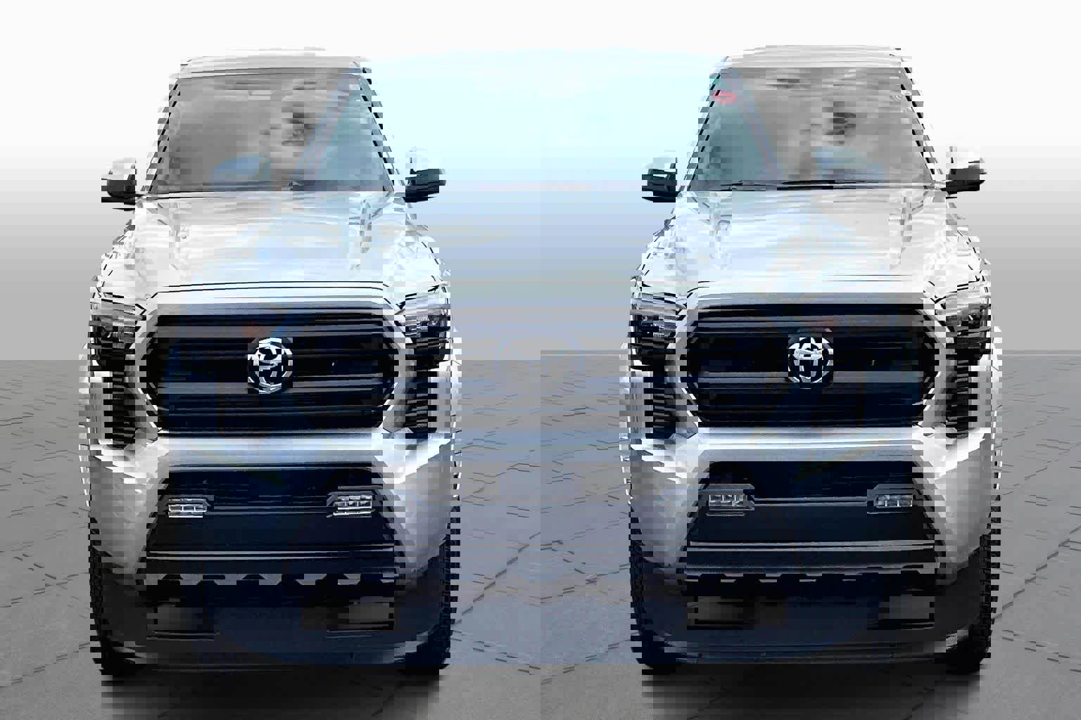 Certified 2025 Toyota Tacoma SR5 image 3