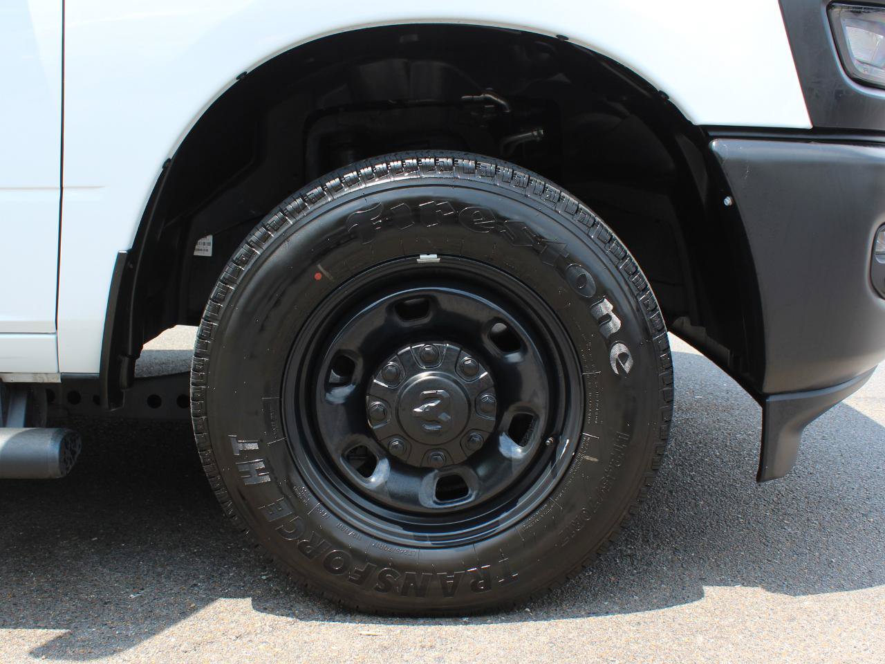 Used 2025 RAM 2500 Tradesman RWD image 33