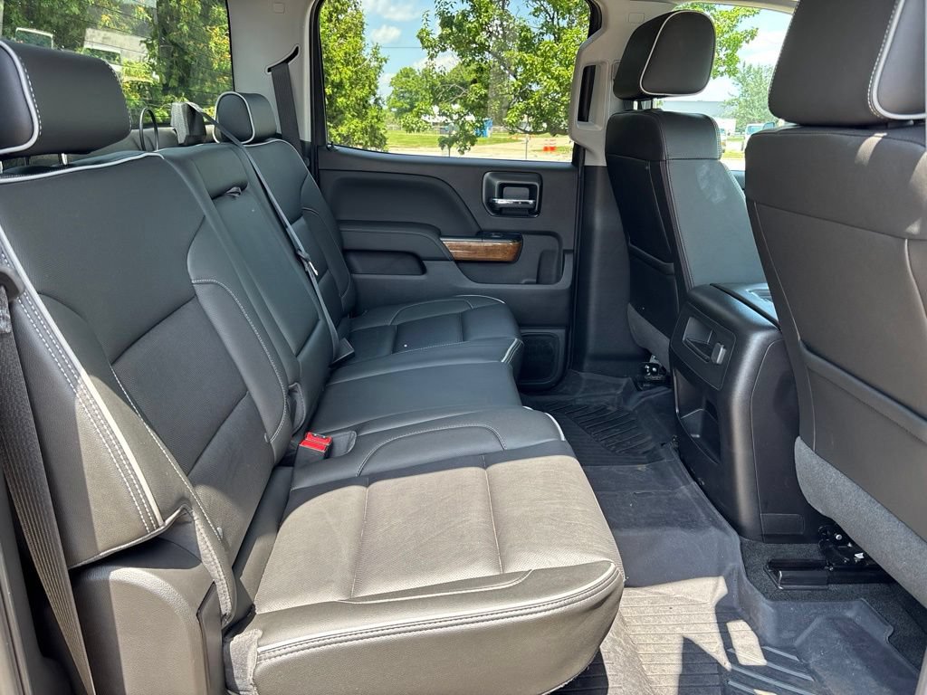 Used 2018 Chevrolet Silverado 2500 High Country AWD/4WD image 19