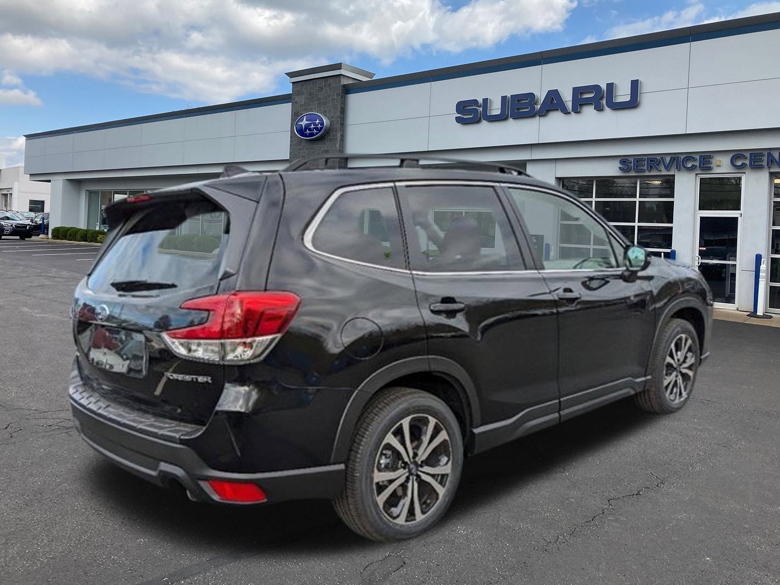 New 2023 Subaru Forester Limited image 3