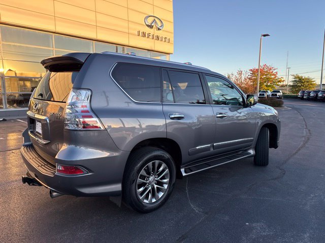 Used 2016 Lexus GX 460 Luxury AWD/4WD image 8
