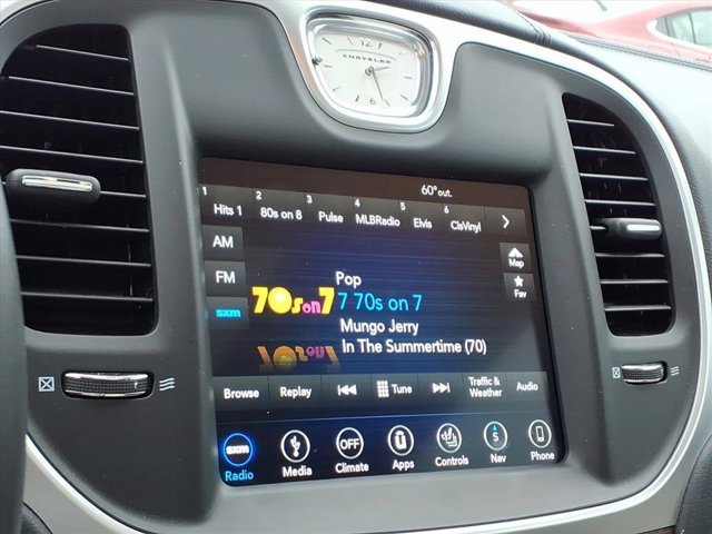 Used 2018 Chrysler 300 C w/ Sun, Sound & Nav Package image 11