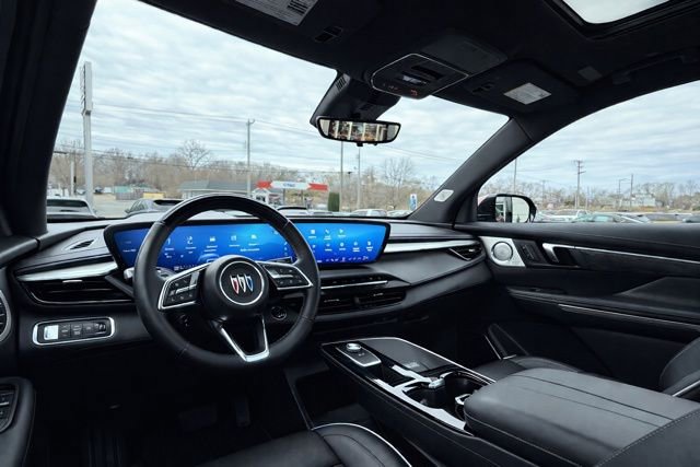 Used 2025 Buick Enclave Avenir w/ Super Cruise Package image 28