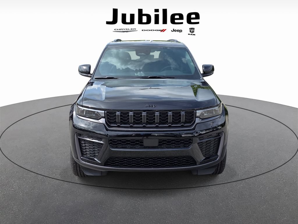 New 2026 Jeep Grand Cherokee Altitude RWD image 2