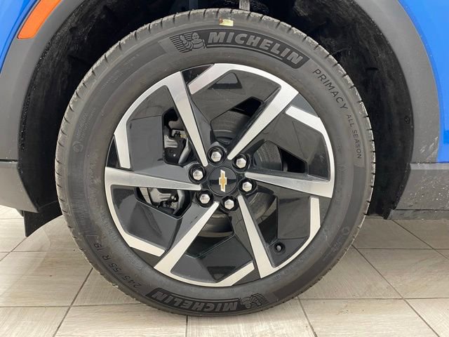 New 2026 Chevrolet Equinox EV LT image 7