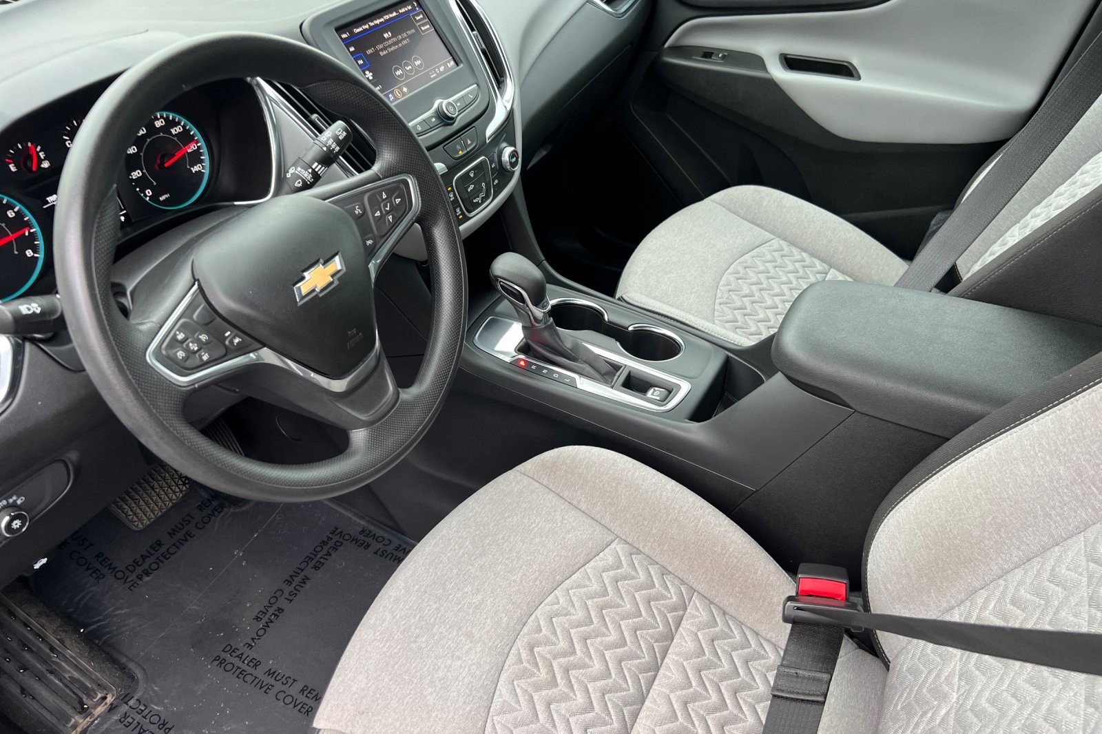 Used 2022 Chevrolet Equinox LS image 7