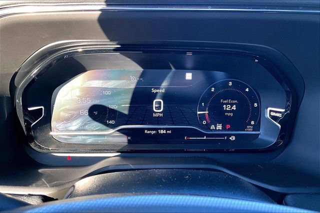 Used 2022 GMC Yukon Denali image 12