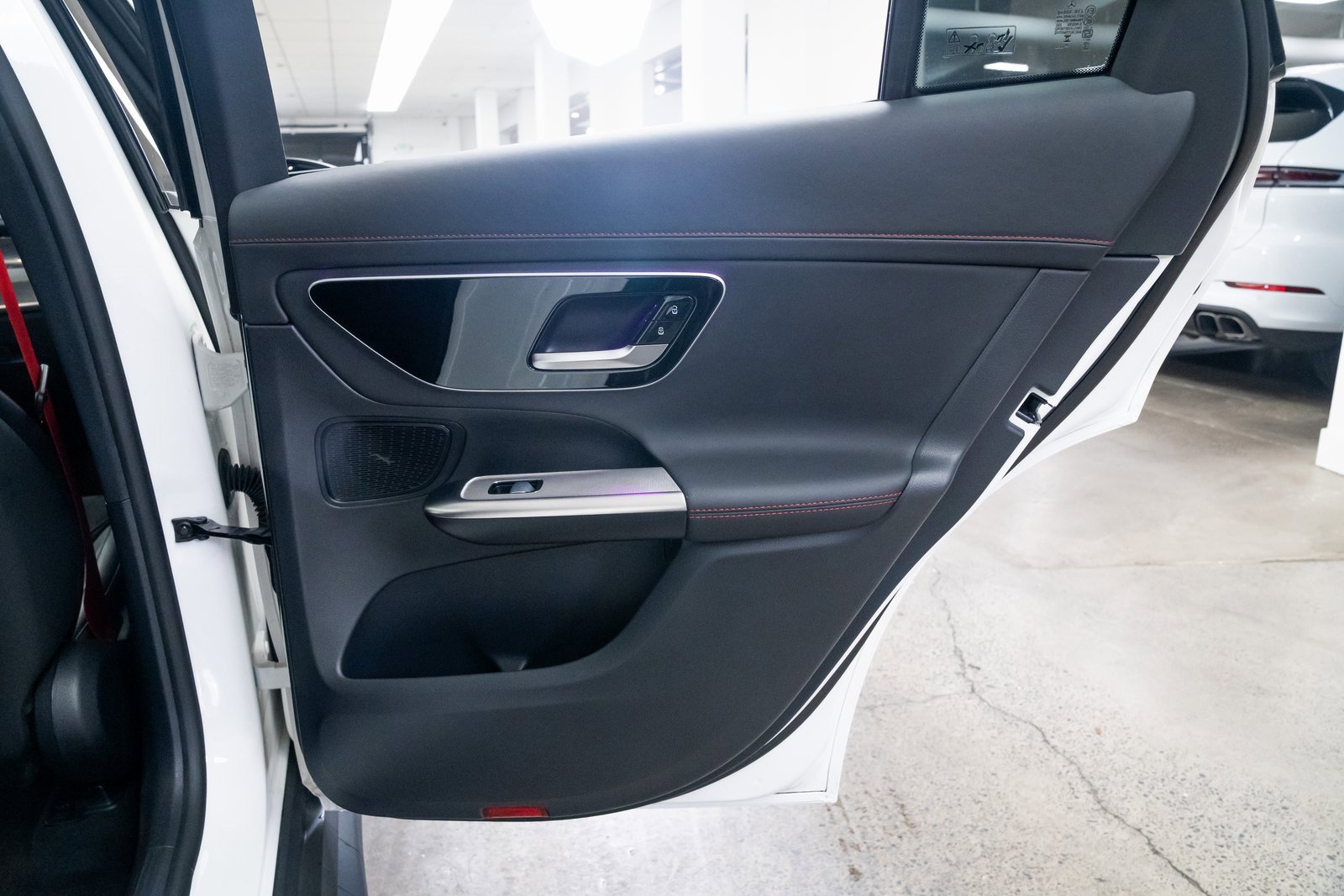 Used 2024 Mercedes-Benz GLC 43 AMG 4MATIC image 21