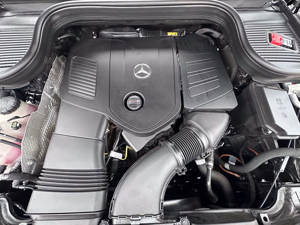 Used 2025 Mercedes-Benz GLE 350 4MATIC image 17