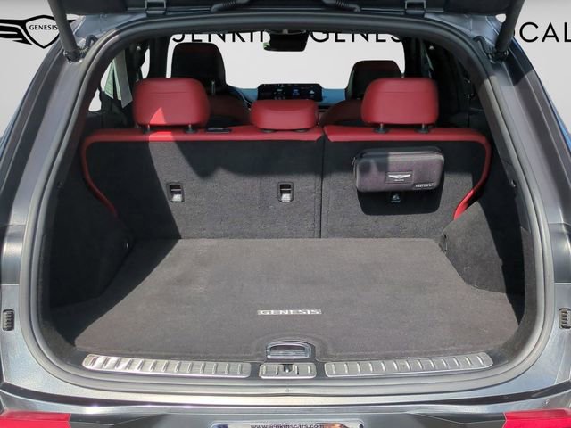 Certified 2024 Genesis GV70 2.5T w/ Sport Prestige Package image 13