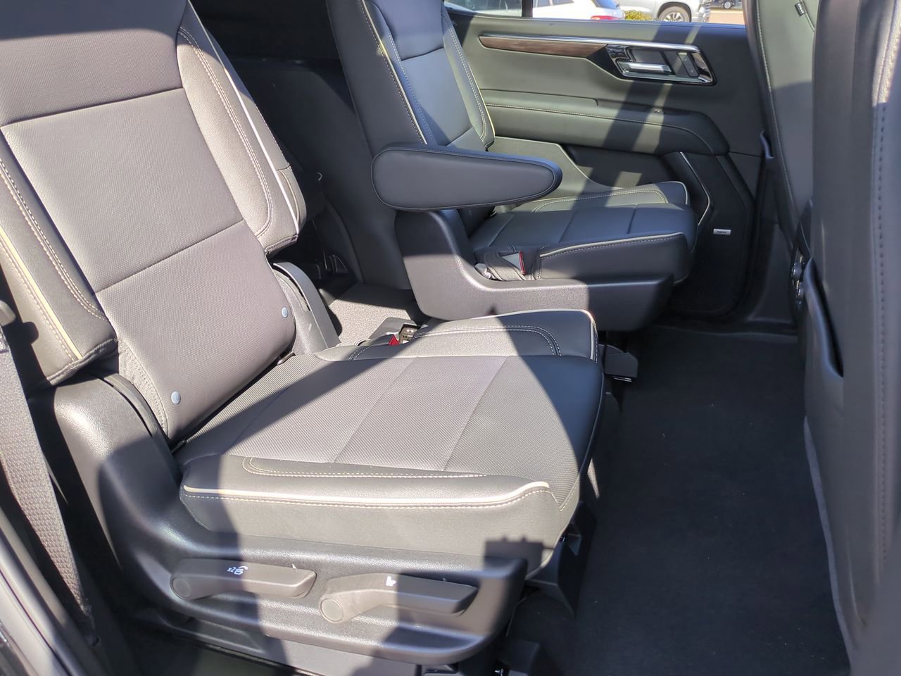 New 2026 Chevrolet Tahoe Premier w/ Sun And Tow Package image 28