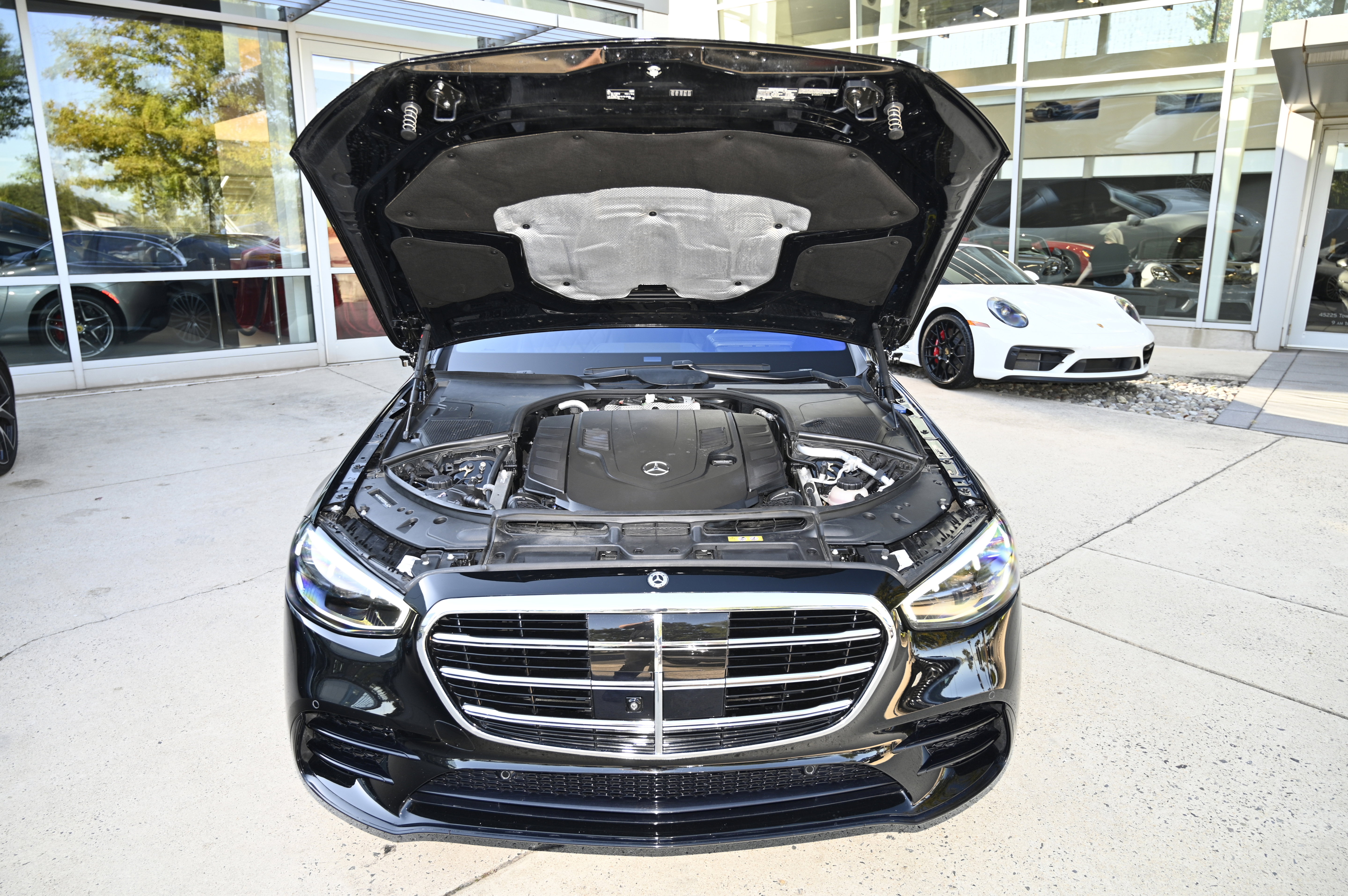 Used 2022 Mercedes-Benz S 580 4MATIC Sedan image 57