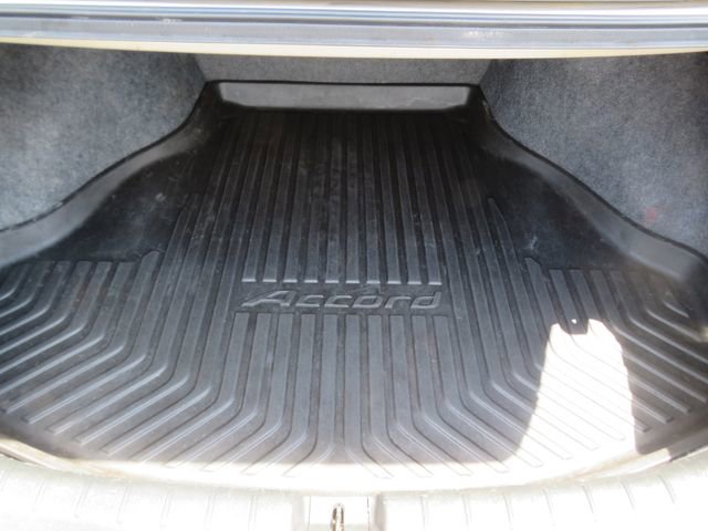 Used 2015 Honda Accord EX-L image 41