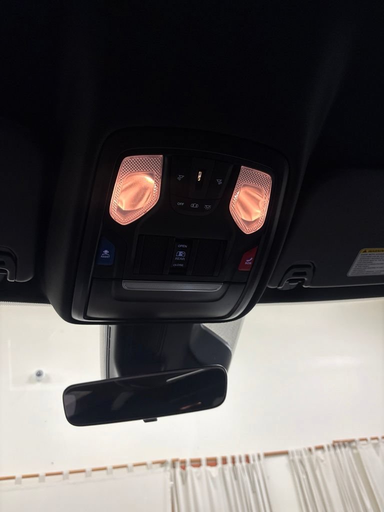 New 2026 RAM 1500 Express AWD/4WD image 15
